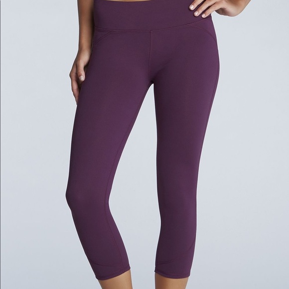Fabletics Pants - Fabletics by Kate Hudson Low Rise Crop
